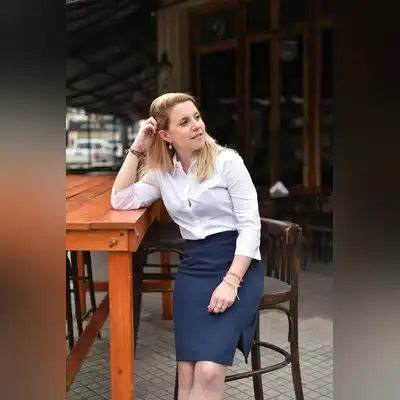 邬军